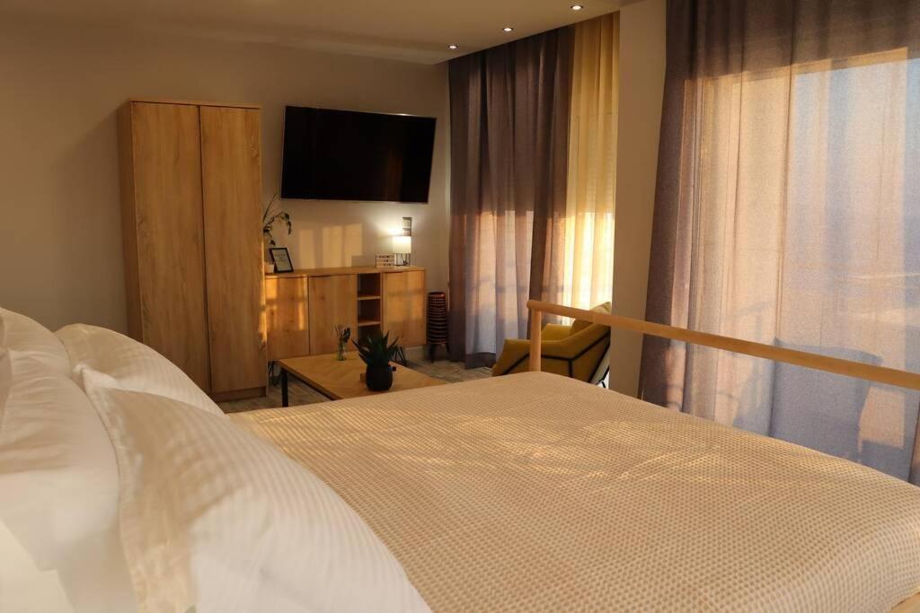 360° View Suites Cos Neápolis Kültér fotó